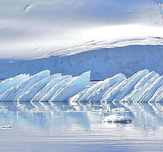 Banquises, icebergs et neiges d'ici ou d'ailleurs