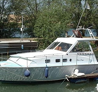 Chris Craft Catalina 28