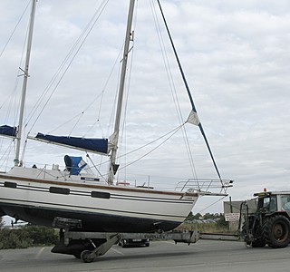 Coronado 35