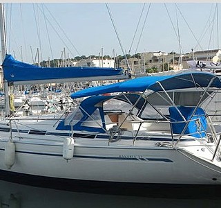 Bavaria 37