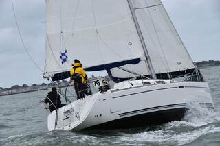 Dufour 34 Performance